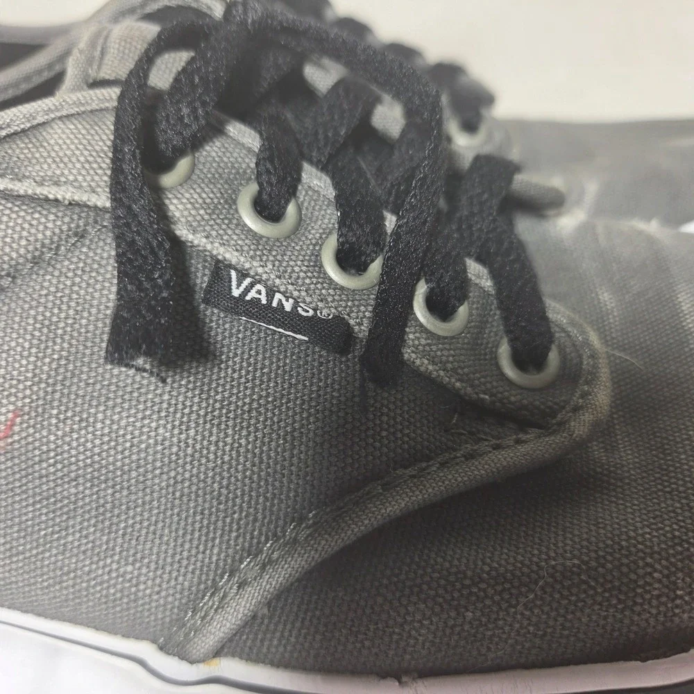 Vans Atwood Low Top Skate Shoes Gray Canvas Black Laces Sneakers M-9